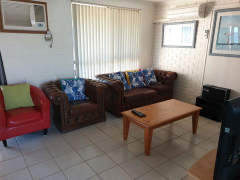 Wallaroo Sunset Home - Mackay Tourism 4