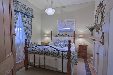 Tanunda Cottages - Mackay Tourism 19