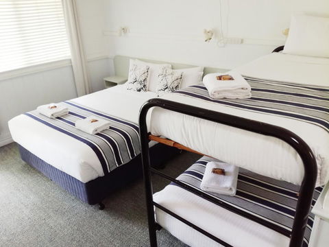 Arcadia Motel - Mackay Tourism 18