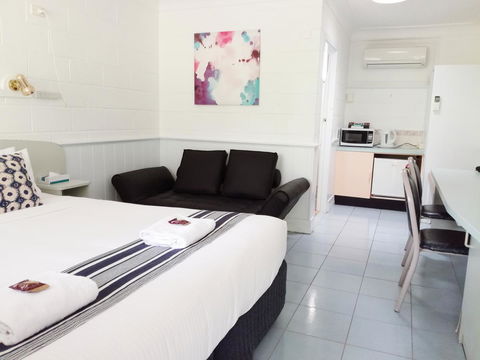 Arcadia Motel - Mackay Tourism 30