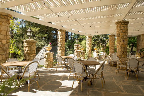 The Manor Basket Range - Mackay Tourism 19