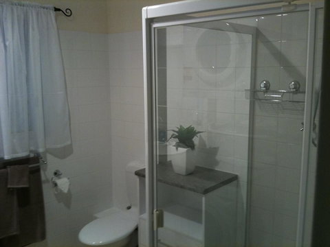 Adelaide - Semaphore Beach Front - Mackay Tourism 20