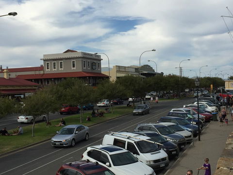 Semaphore Splash Apartments - Mackay Tourism 20