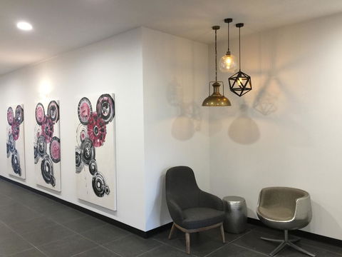 Semaphore Splash Apartments - Mackay Tourism 11