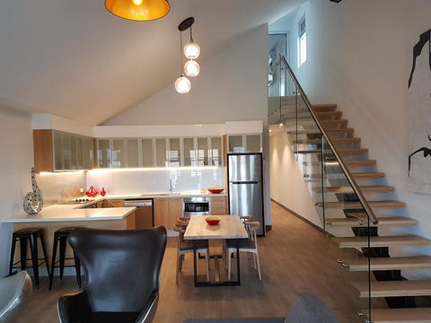 Semaphore Splash Apartments - Mackay Tourism 5