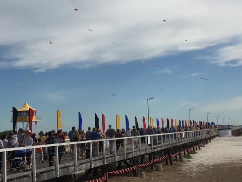 Semaphore Splash Apartments - Mackay Tourism 13