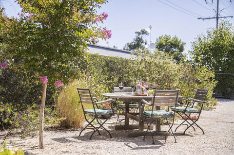 Mataro Cottage - Mackay Tourism 27