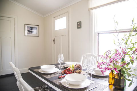 Mataro Cottage - Mackay Tourism 22