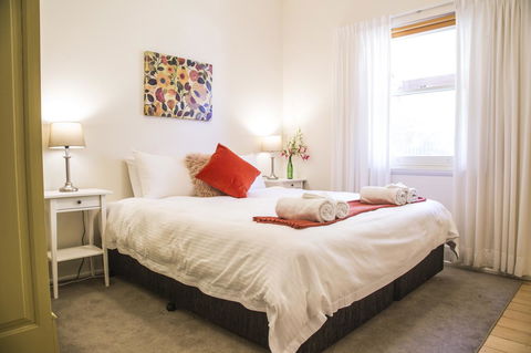 Mataro Cottage - Mackay Tourism 12