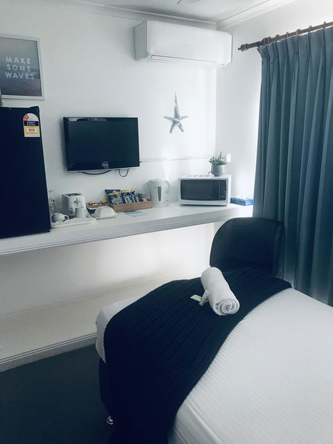 OCEAN BREEZE MOTEL - Mackay Tourism 8