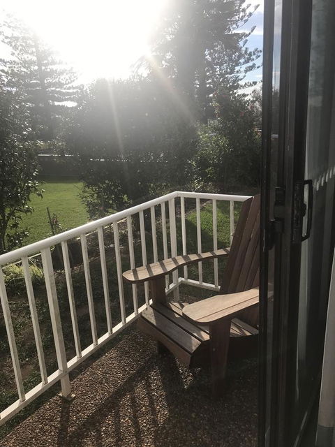 OCEAN BREEZE MOTEL - Mackay Tourism 11