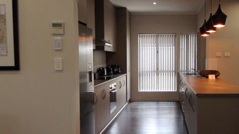 Casavino Luxury Villa - Mackay Tourism 30