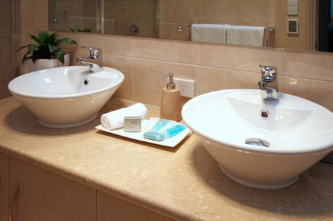 Casavino Luxury Villa - Mackay Tourism 15
