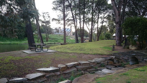 Lavender Cottage B&B - Mackay Tourism 8