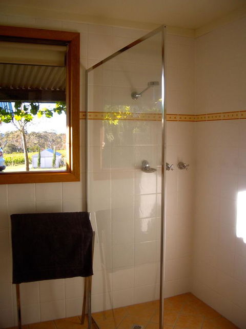 STUDIO ECHUNGA Adelaide Hills - Mackay Tourism 14