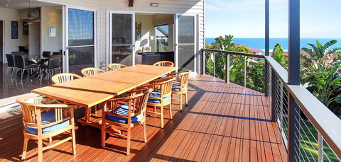 Lavina Luxury Beach House - Mackay Tourism 3