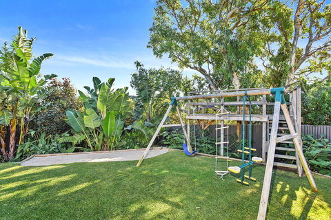 Lavina Luxury Beach House - Mackay Tourism 13