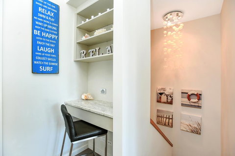 Lavina Luxury Beach House - Mackay Tourism 22