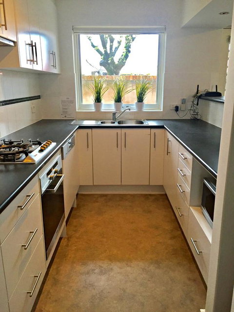 Adelaide DressCircle Apartments - Archer Street - Mackay Tourism 27