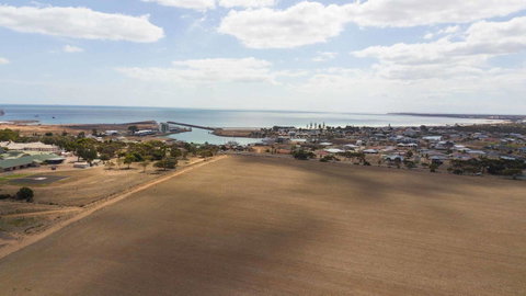 Rezare House Bed & Breakfast - Mackay Tourism 37