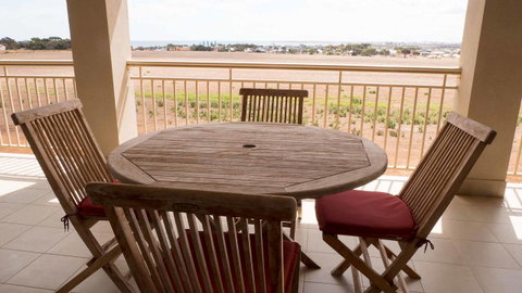 Rezare House Bed & Breakfast - Mackay Tourism 19