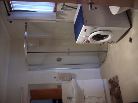 Jacko's Holiday Cabins - Mackay Tourism 4