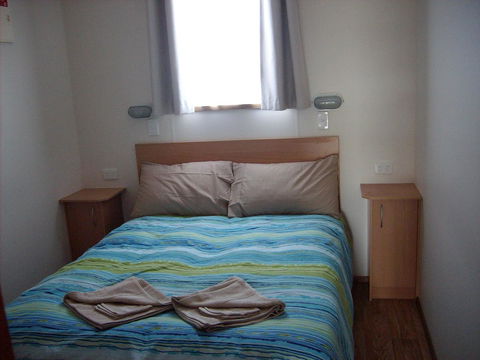 Jacko's Holiday Cabins - Mackay Tourism 5