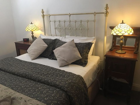 Amy\'s House Bed & Breakfast - Mackay Tourism 18