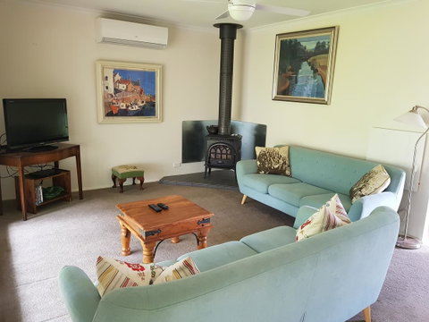 Amy\'s House Bed & Breakfast - Mackay Tourism 7