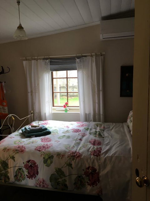 Amy\'s House Bed & Breakfast - Mackay Tourism 38