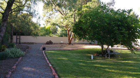 Amy\'s House Bed & Breakfast - Mackay Tourism 26