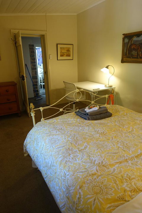 Amy\'s House Bed & Breakfast - Mackay Tourism 32