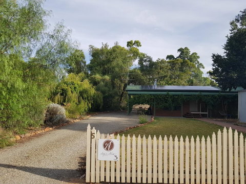 Amy\'s House Bed & Breakfast - Mackay Tourism 27
