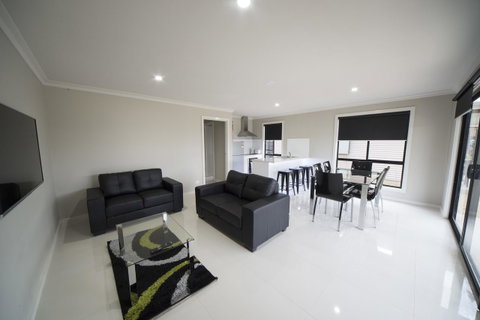Paringa Resort - Mackay Tourism 5