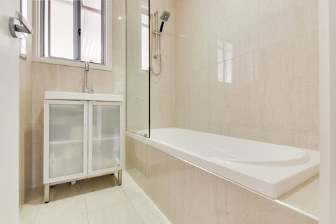 The Island House - Mackay Tourism 5