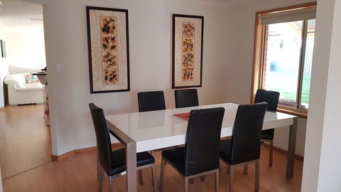 Aldinga Beach Overnighter Or Getaway Home - Mackay Tourism 28