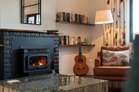 Esto House - Mackay Tourism 6