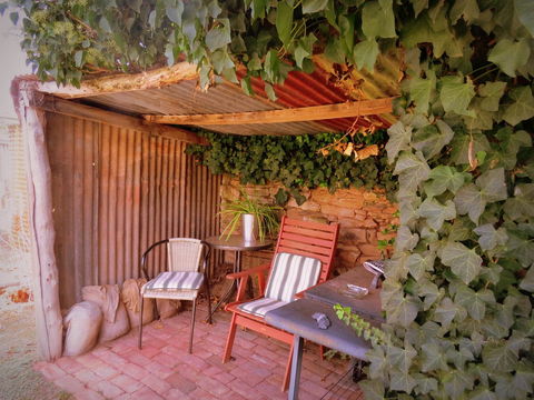 The Pig And Whistle - Mackay Tourism 8