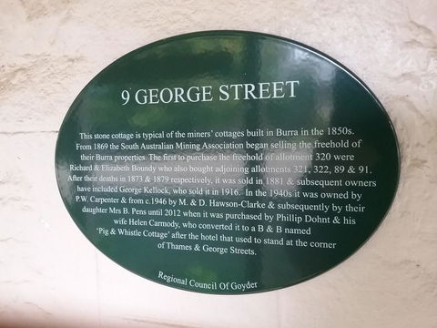The Pig And Whistle - Mackay Tourism 40