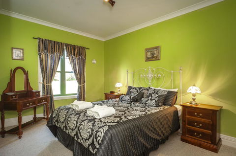 Angaston Saleyards Luxury Accommodation - Mackay Tourism 15