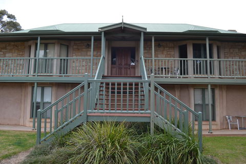 Angaston Saleyards Luxury Accommodation - Mackay Tourism 35