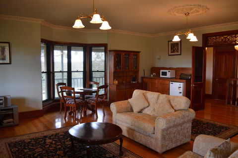 Angaston Saleyards Luxury Accommodation - Mackay Tourism 37