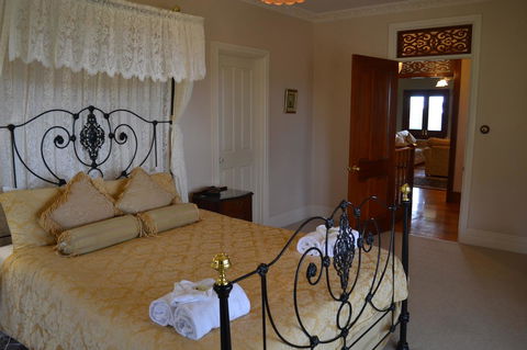 Angaston Saleyards Luxury Accommodation - Mackay Tourism 38