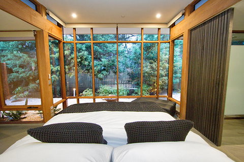 Sticky Rice Villas - Mackay Tourism 6