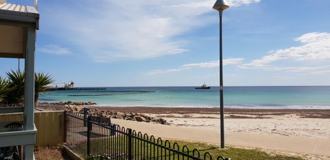 Wallaroo Beachfront Tourist Park - Mackay Tourism 10