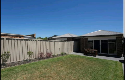 Belford Luxury * New * Clean * Cafes * Near CBD - Mackay Tourism 2