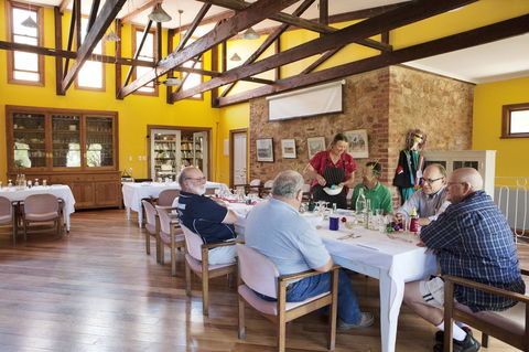 The Fruiterer's - Mackay Tourism 11