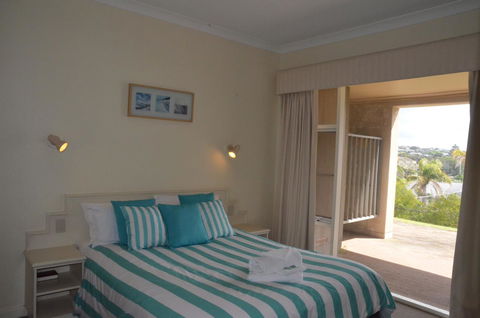 The Bluff Resort Apartments - Mackay Tourism 30