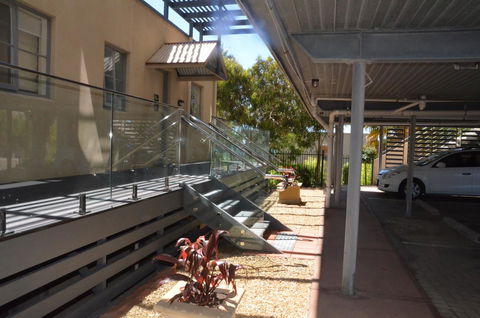 The Bluff Resort Apartments - Mackay Tourism 21