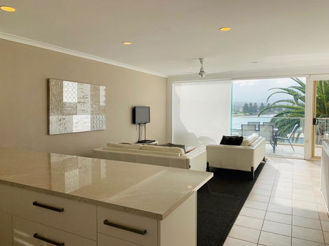 The Bluff Resort Apartments - Mackay Tourism 4